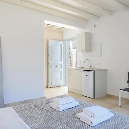 Luxury Seaview With Private Pool - Euterpe Appartement